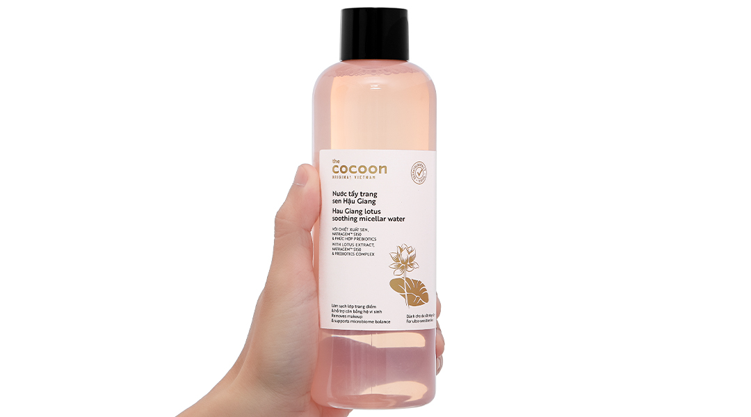 Nước tẩy trang Cocoon Sen Hậu Giang dành cho da nhạy cảm chai 500ml - 9